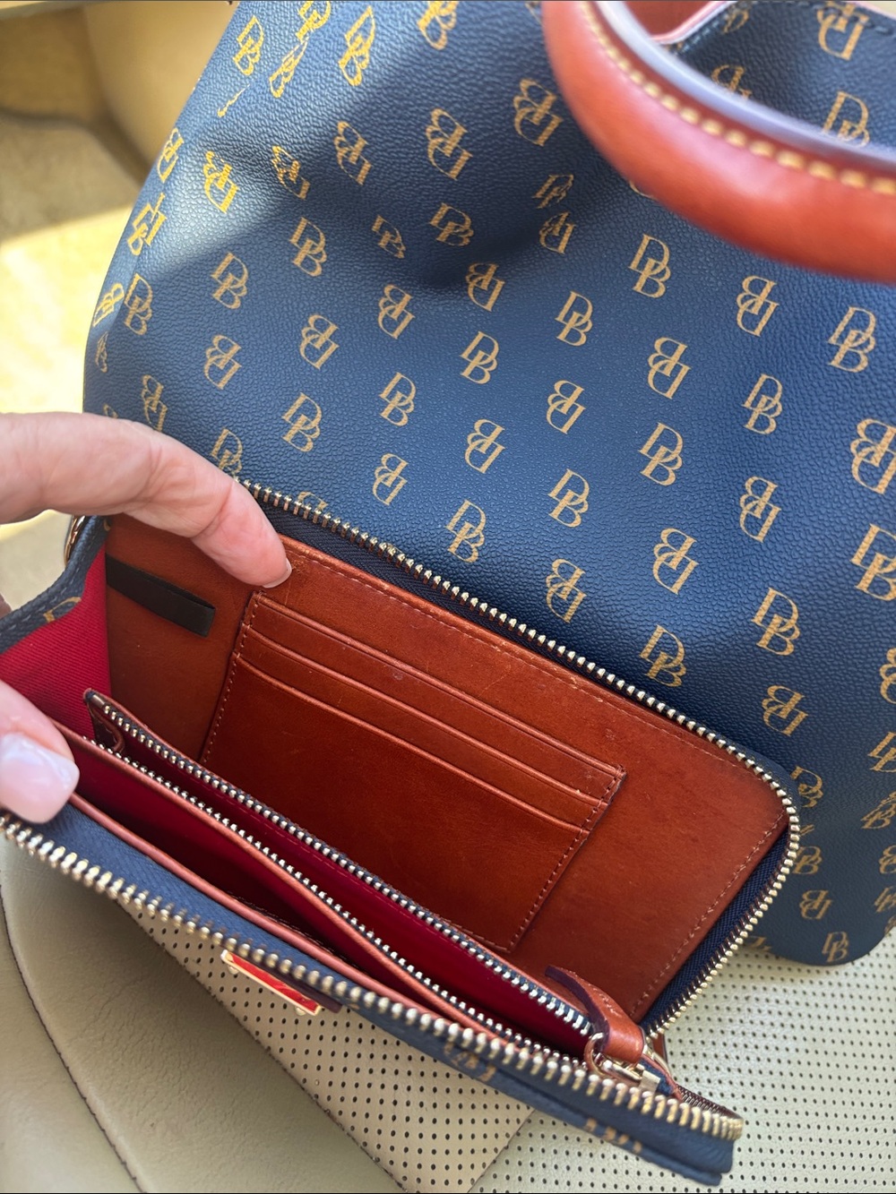 Dooney & Bourke Navy Logo Tote with Brown Trim and wallet to match - Picture 3 of 6